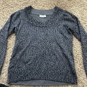 Calvin klein leopard print scoop neck sweater